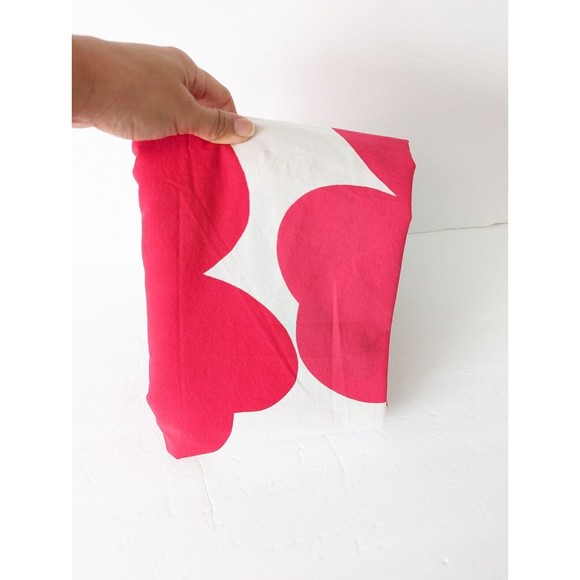 ❤️SOLD❤️ Marimekko Mini Unikko Full Size Flat Sheet Red Floral 100% Cotton EUC - Picture 5 of 5